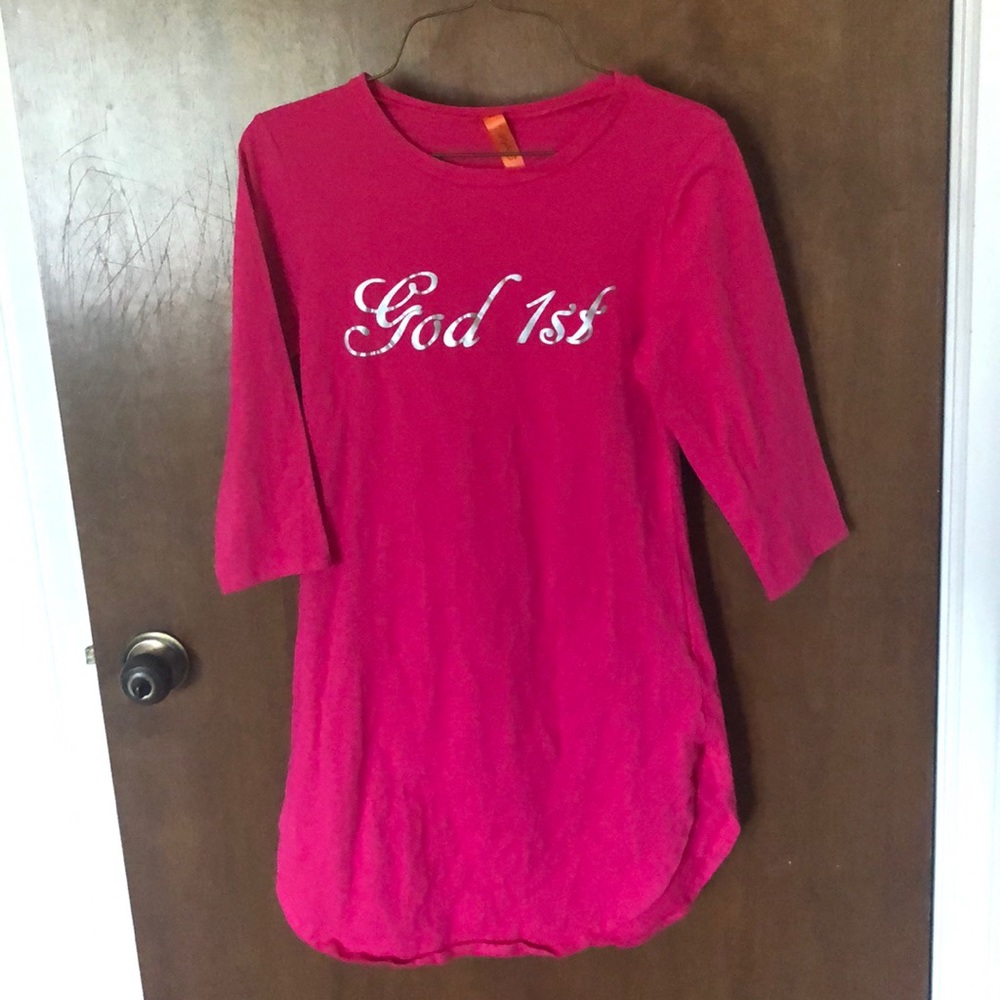 Quarter-sleeve dress
